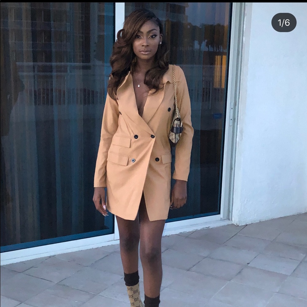 PrettyLittleThing Blazer Dress